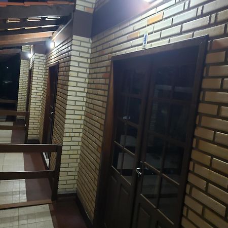 Residencial Costumes Brasileiras Hotel Bombinhas Szoba fotó