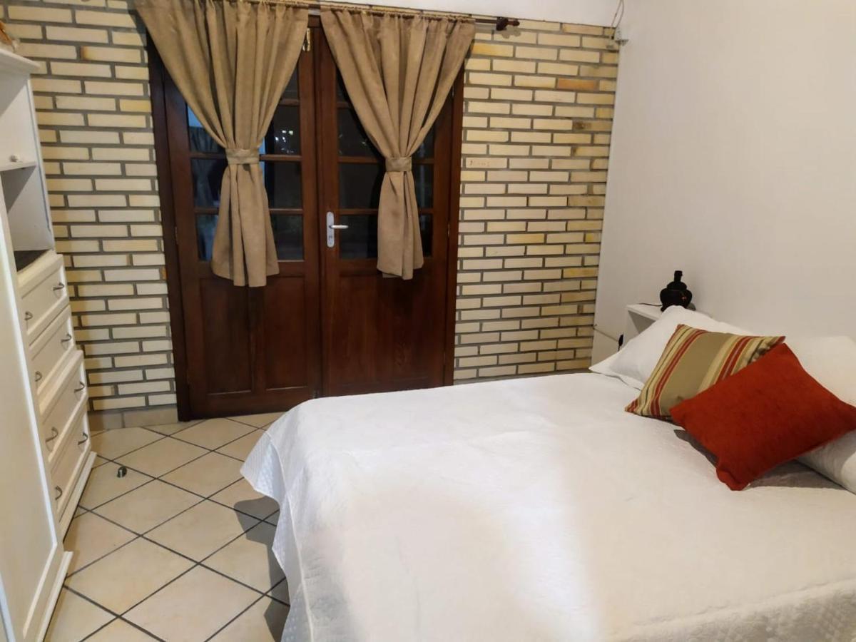 Residencial Costumes Brasileiras Hotel Bombinhas Kültér fotó