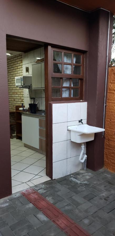 Residencial Costumes Brasileiras Hotel Bombinhas Kültér fotó