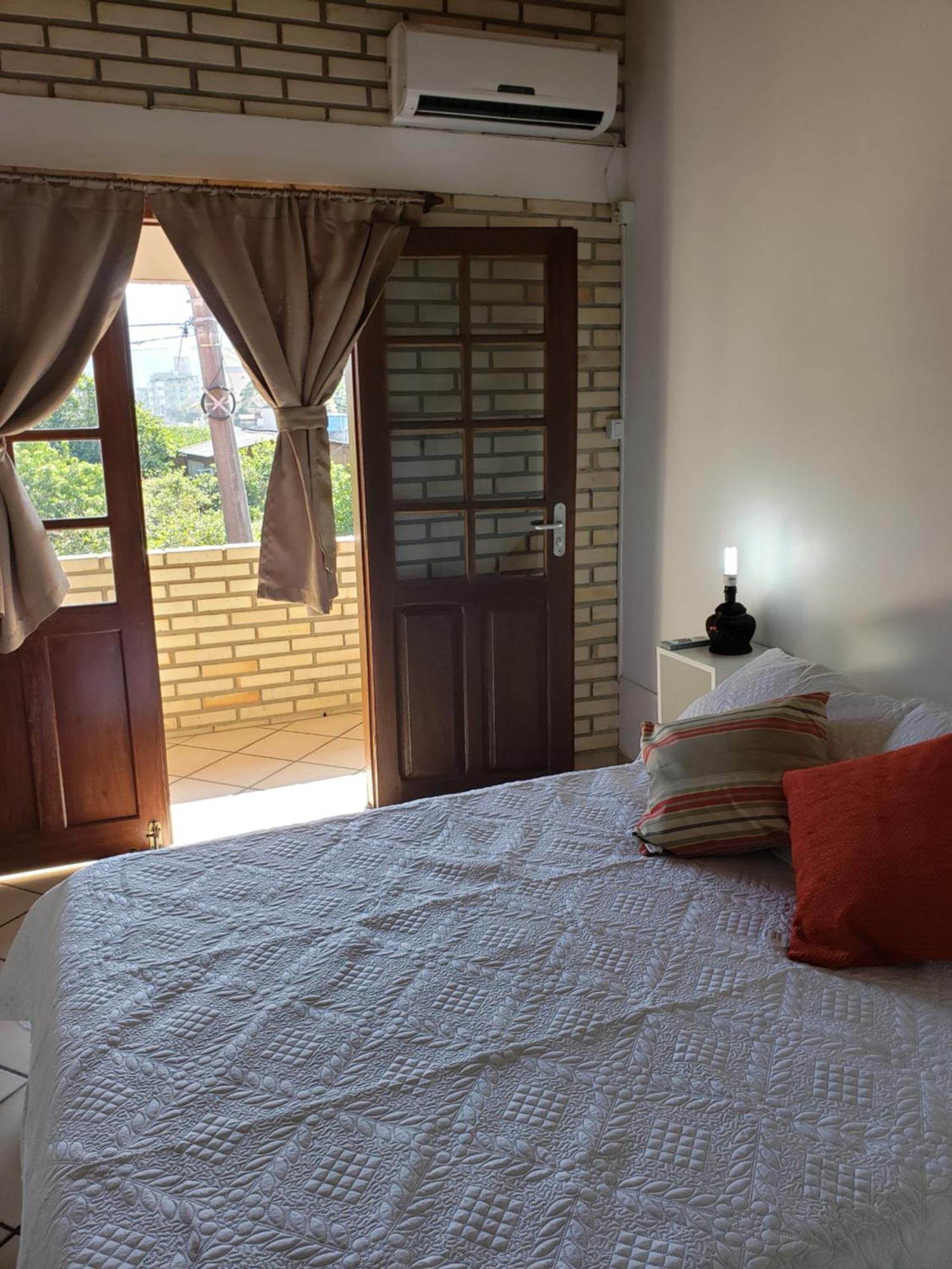 Residencial Costumes Brasileiras Hotel Bombinhas Szoba fotó